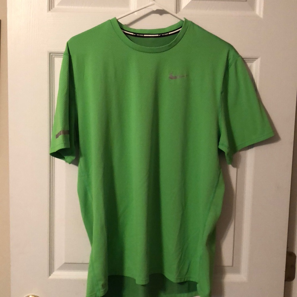 Men’s Nike dri fit running shirt